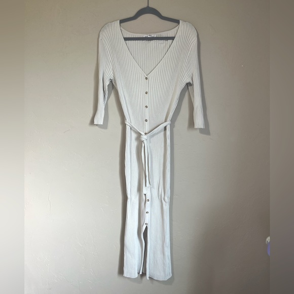 3/4 Sleeve Ribbed soft tan cream colored V neck Midi Dress size 10 - Picture 4 of 14